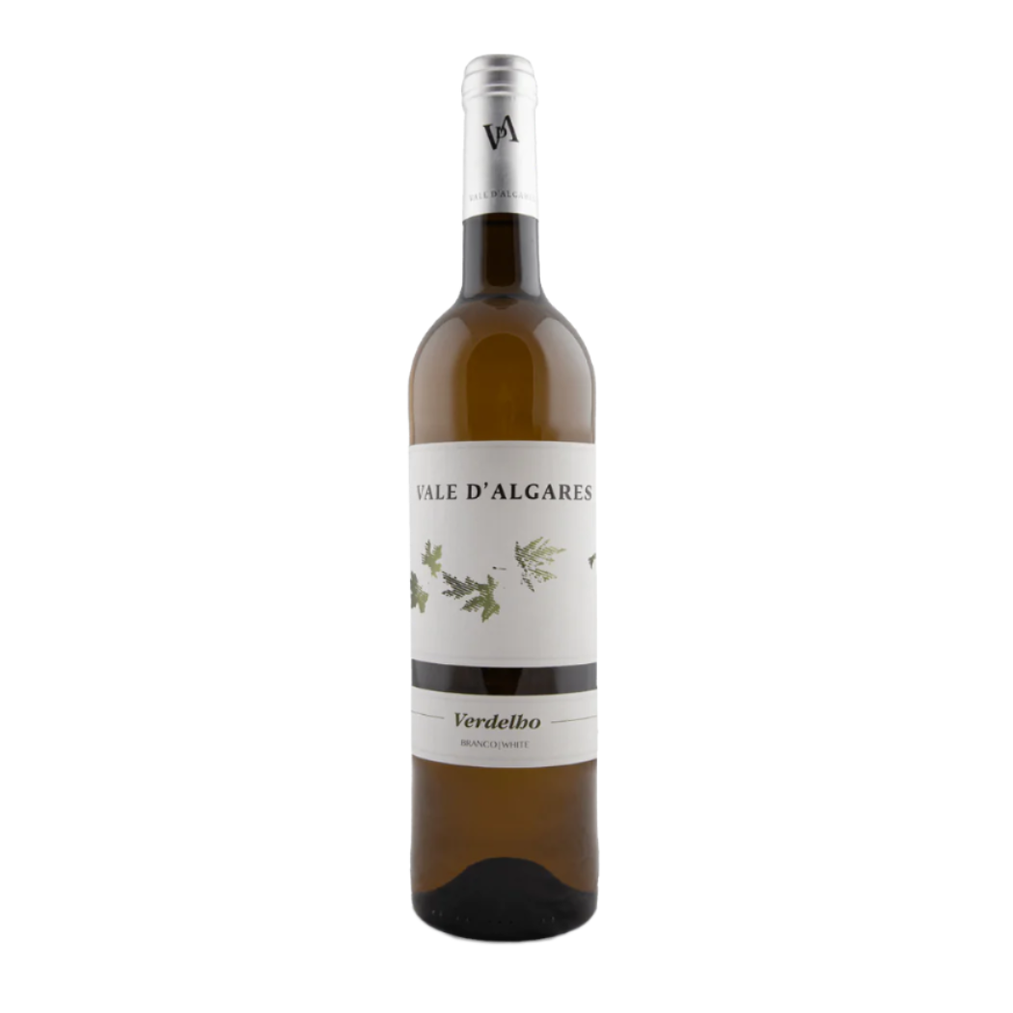 A bottle of Casal do Conde 2023 Vale d’Algares Verdelho Branco Vinho, featuring a silver cap and a white label decorated with green vine leaves.